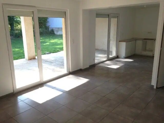 Appartement à louer, 64m², Attignat