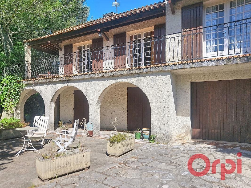 Maison à vendre, 177m², Nîmes