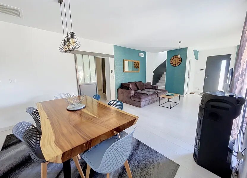 Maison à vendre, 191m², Sommières