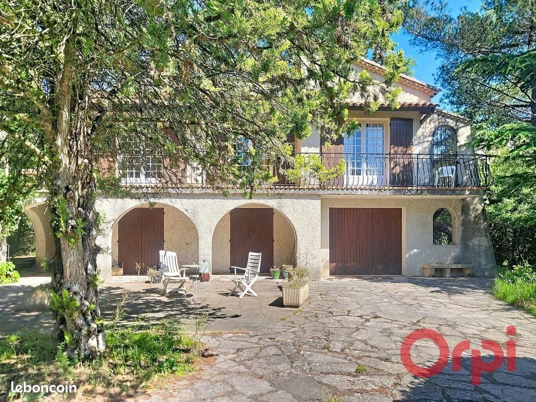 Maison à vendre, 177m², Nîmes