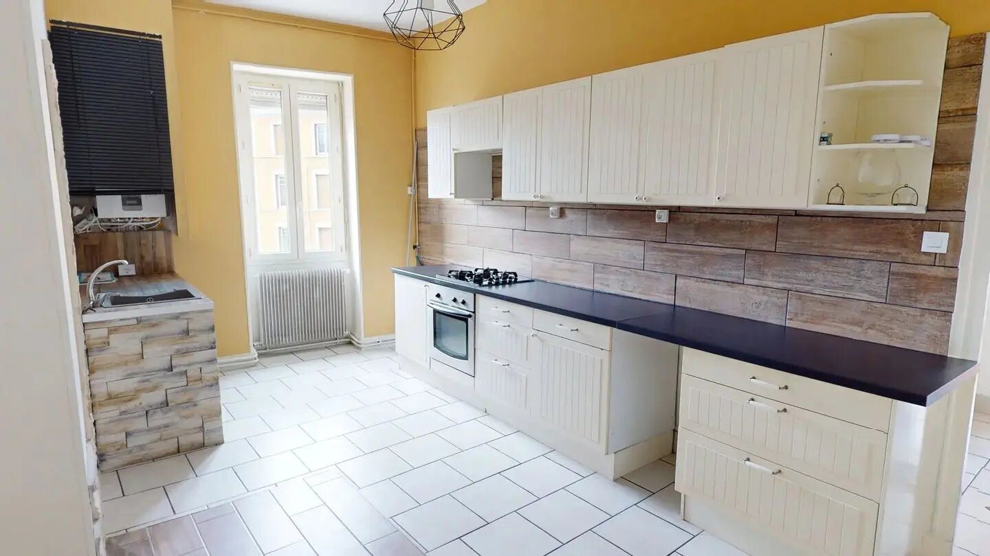 Appartement à vendre, 68m², Pont-Evêque