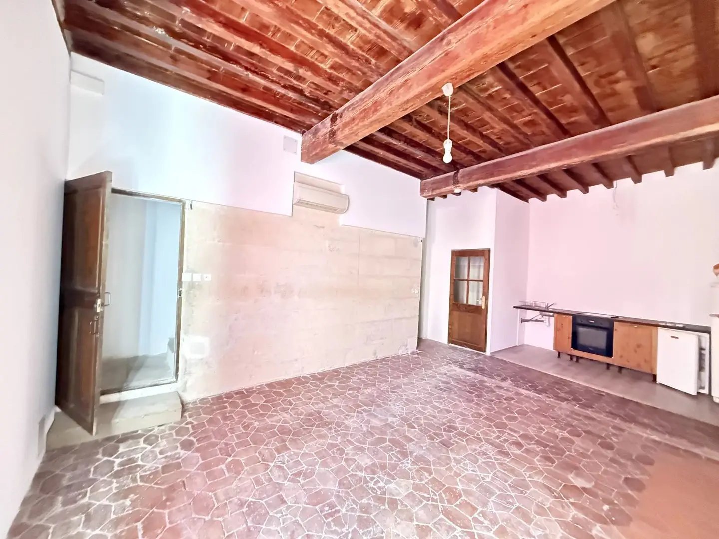 Maison à vendre, 3m², Arles