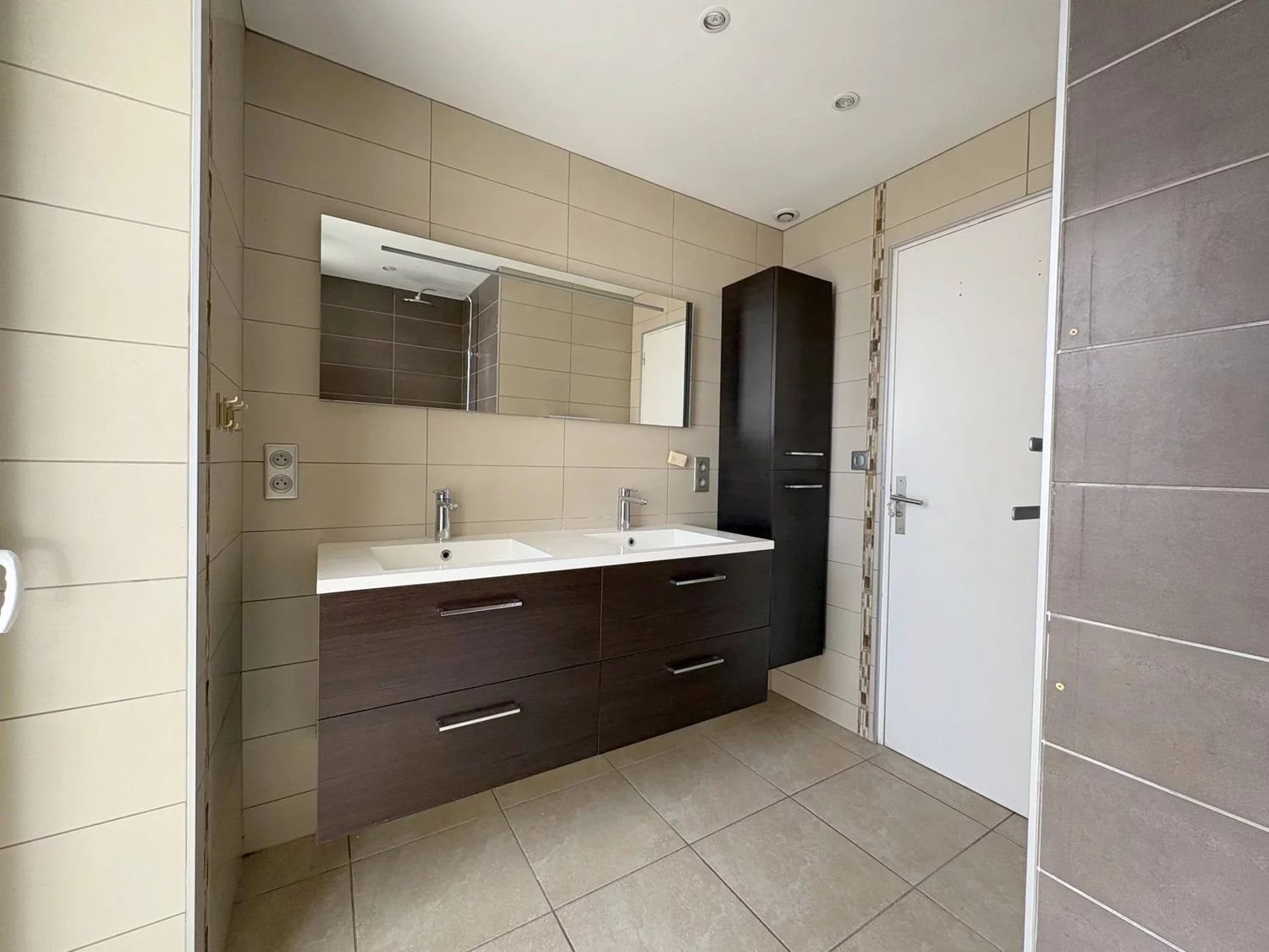 Appartement à vendre, 67m², Arles
