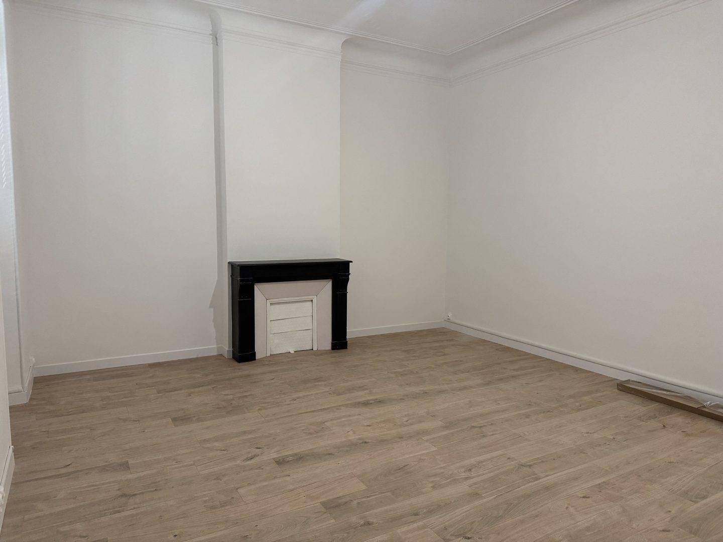 Appartement à louer, 145m², Marseille 8ème