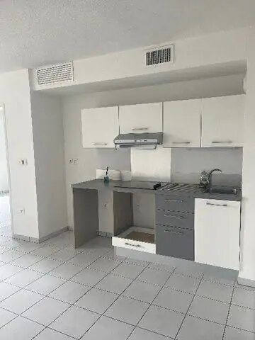 Appartement à louer, 38m², Marseille 9ème