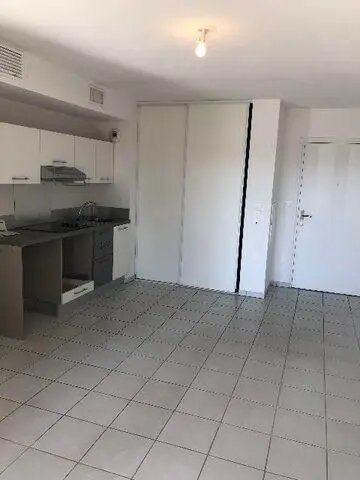 Appartement à louer, 38m², Marseille 9ème