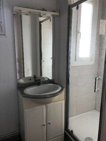 Appartement à louer, 71m², Marseille 5ème