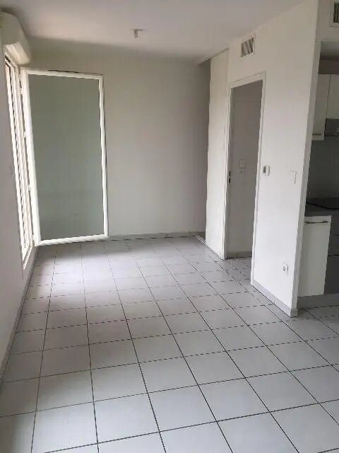 Appartement à louer, 29m², Marseille 9ème
