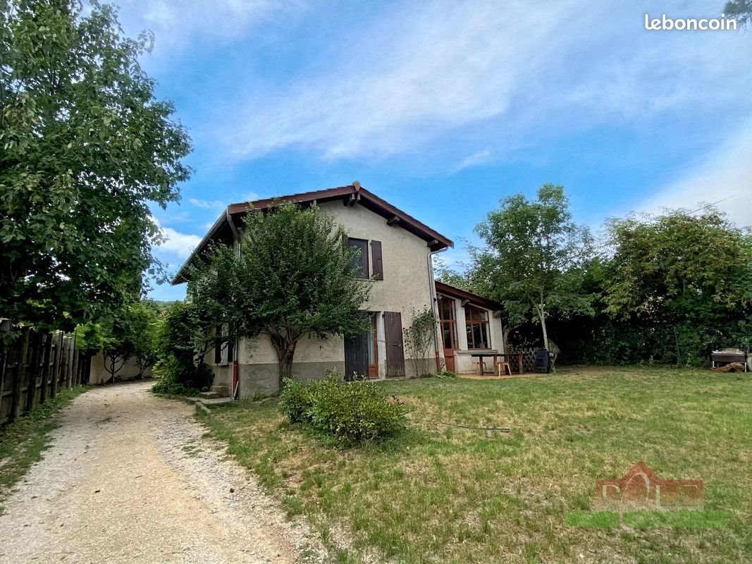 Maison à vendre, 110m², Montseveroux