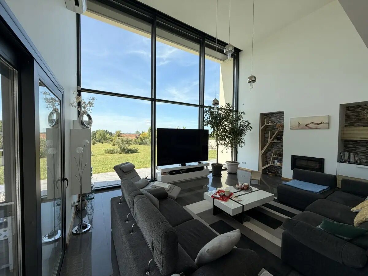 Maison à vendre, 260m², Espinasse-Vozelle