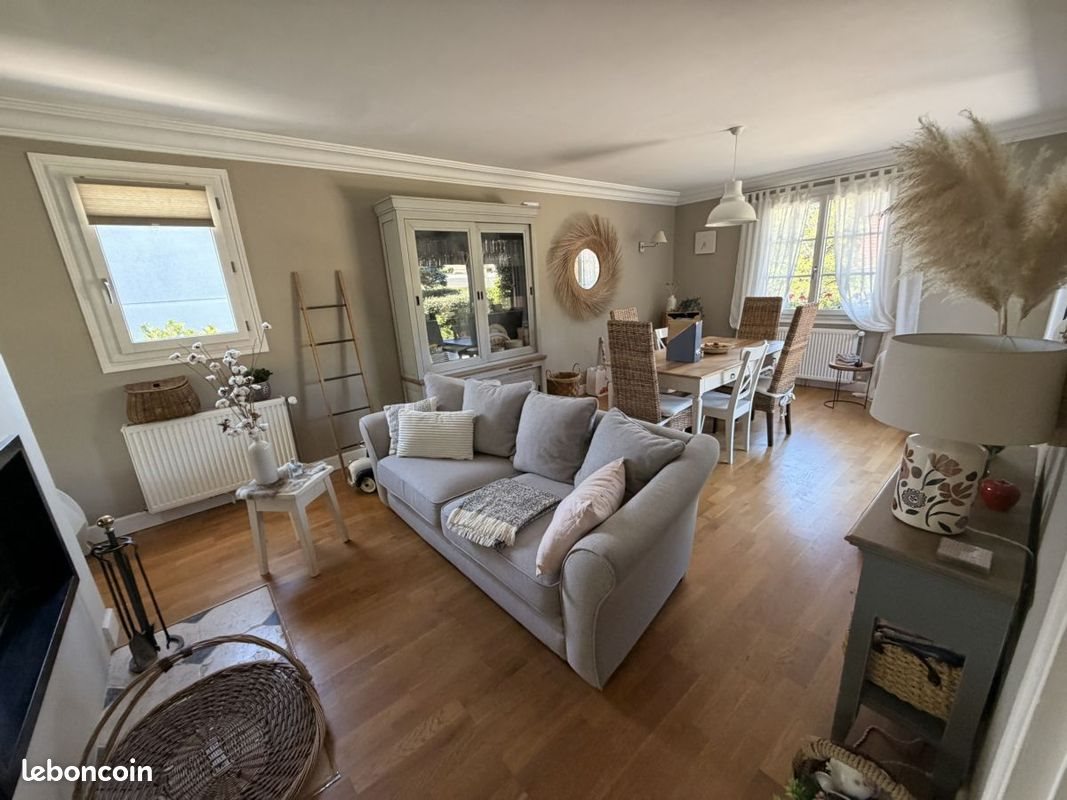 Maison à vendre, 150m², Creuzier-le-Vieux