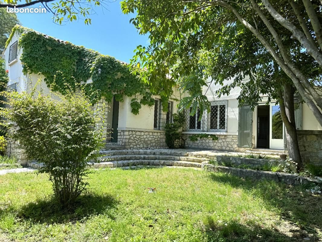 Maison à vendre, 160m², Villeneuve-lès-Avignon
