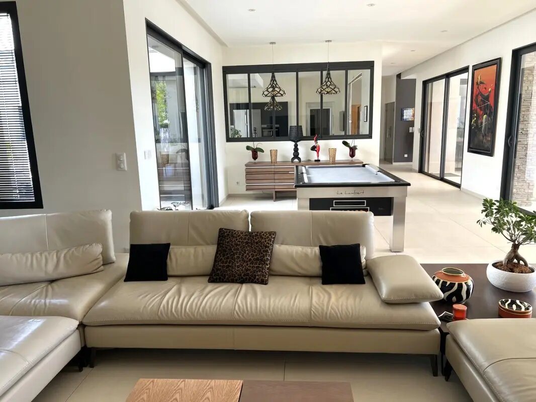 Maison à vendre, 278m², Villeneuve-lès-Avignon