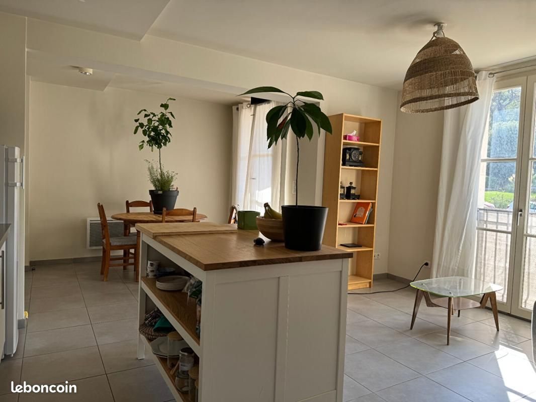 Appartement à vendre, 60m², Villeneuve-lès-Avignon