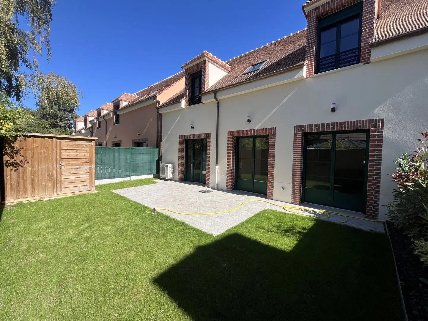 Maison à louer, 172m², Bû
