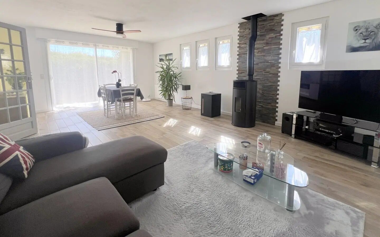 Maison à vendre, 130m², Bû