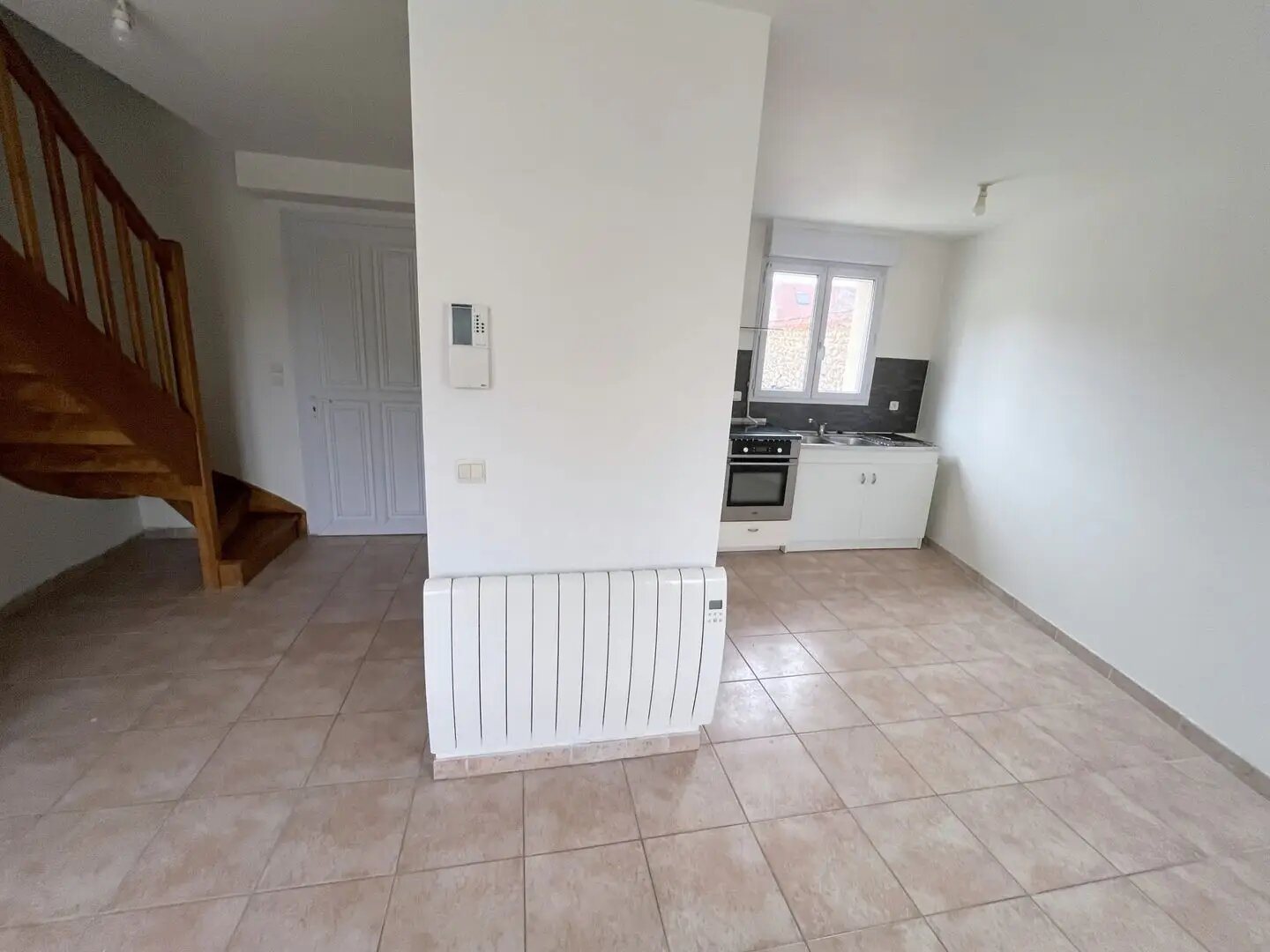 Appartement à louer, 42m², Bû
