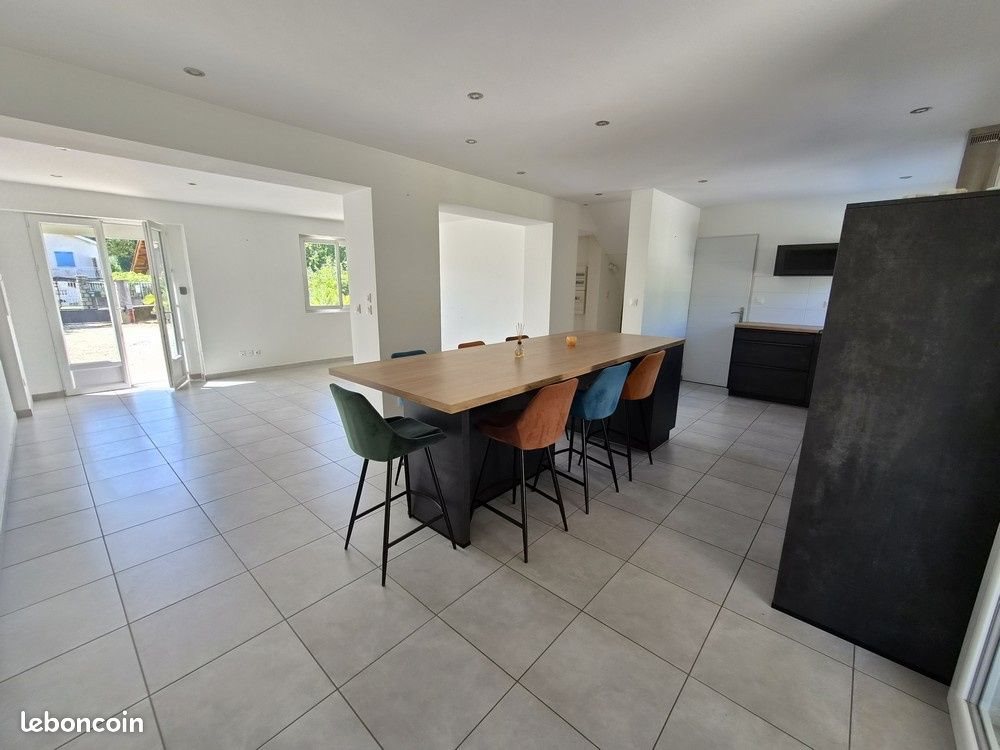 Maison à vendre, 107m², Saint-Uze