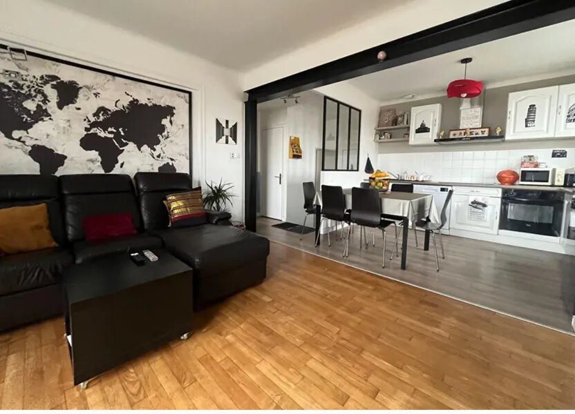 Maison à louer, 65m², La Mézière