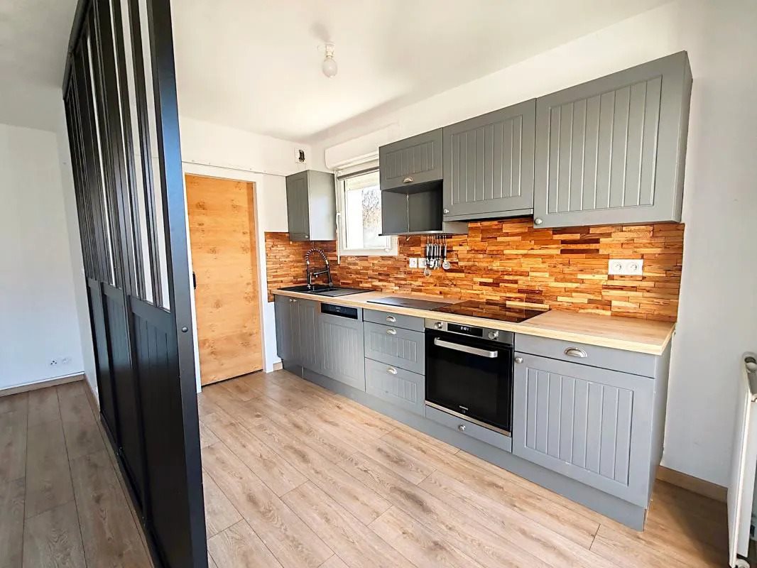 Appartement à vendre, 61m², Noyal-Châtillon-sur-Seiche