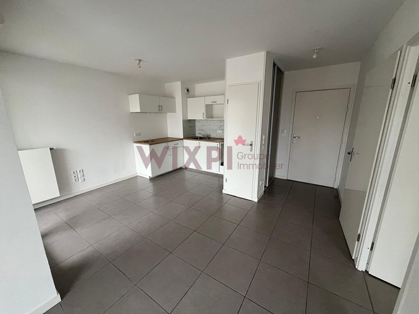 Appartement à louer, 1m², Saint-Priest