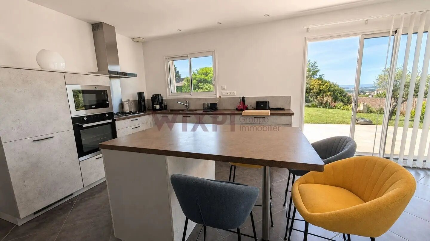 Maison à vendre, 165m², Saint-Donat-sur-l'Herbasse