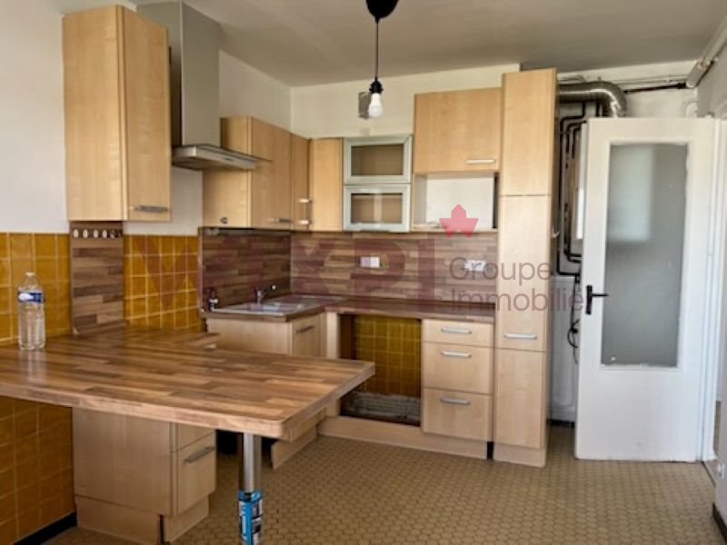 Appartement à louer, 24m², Saint-Priest
