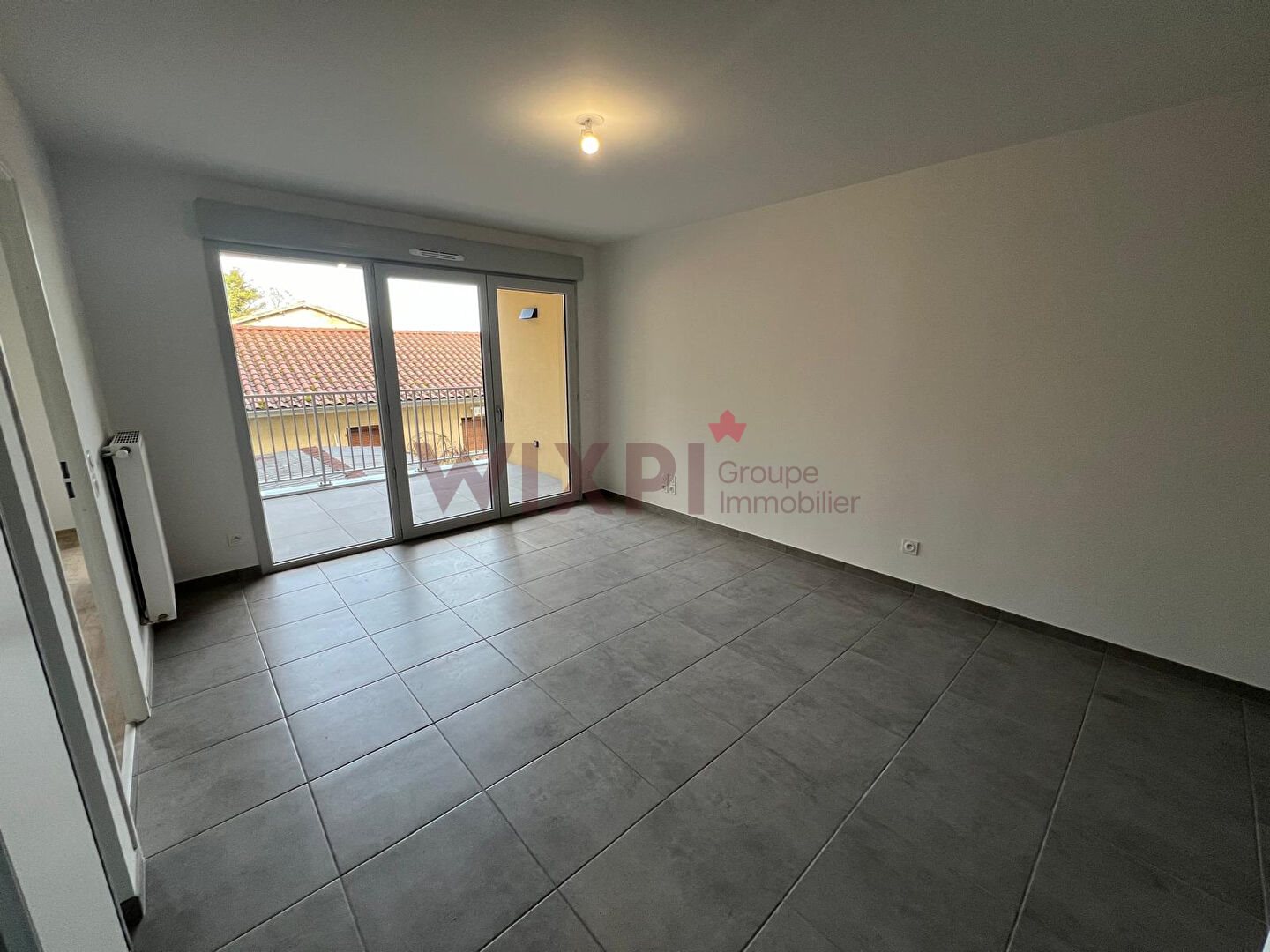 Appartement à louer, NaNm², Maubec