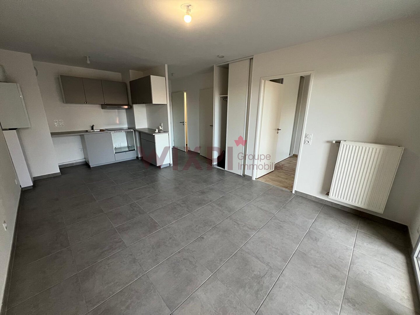 Appartement à louer, NaNm², Maubec