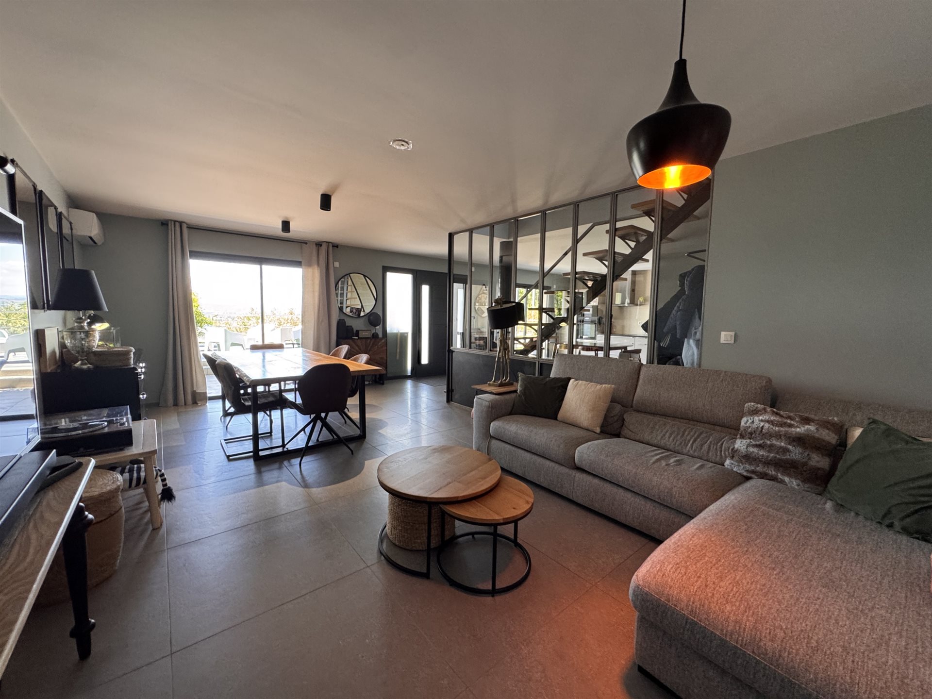 Maison à vendre, 160m², Châteauneuf-sur-Isère