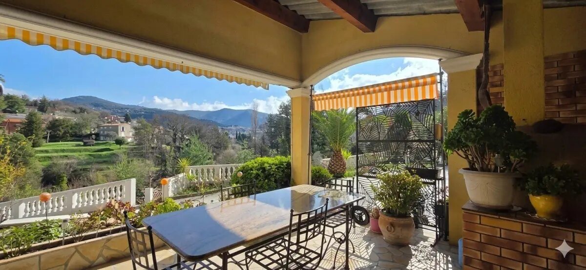 Maison à vendre, 156m², Tourrette-Levens