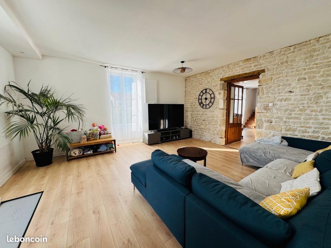Maison à vendre, 220m², Angliers