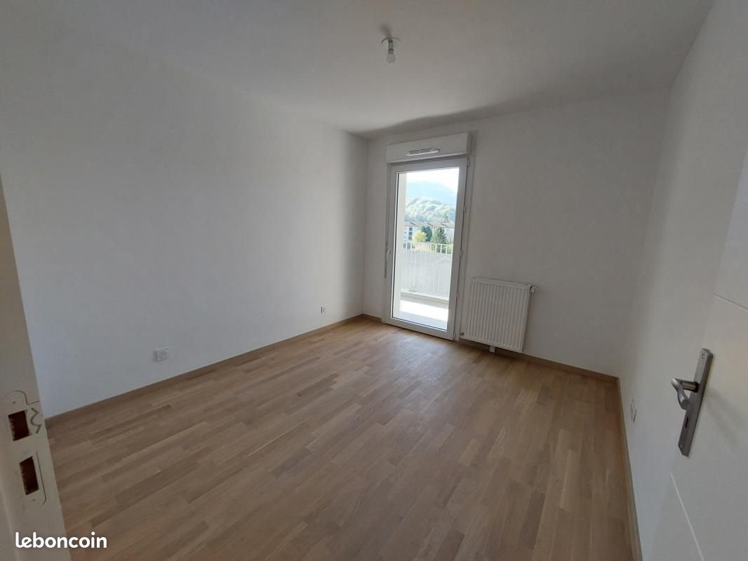 Appartement à louer, 68m², Seyssel