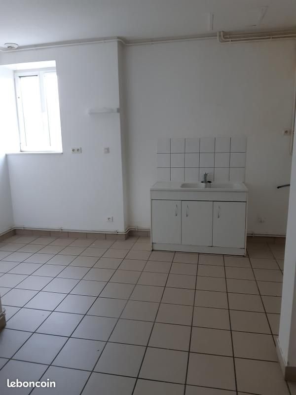 Appartement à louer, 108m², Autun