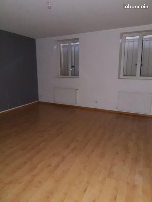 Appartement à louer, 108m², Autun