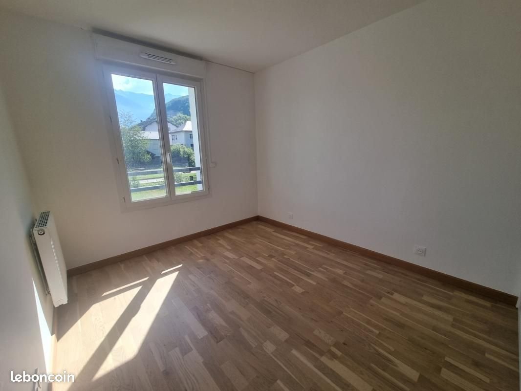 Appartement à louer, 70m², Albertville