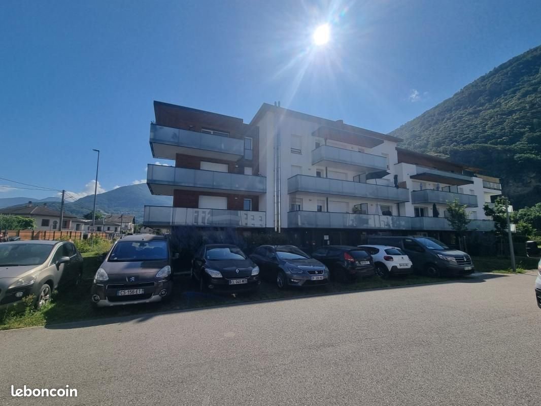 Appartement à louer, 70m², Albertville