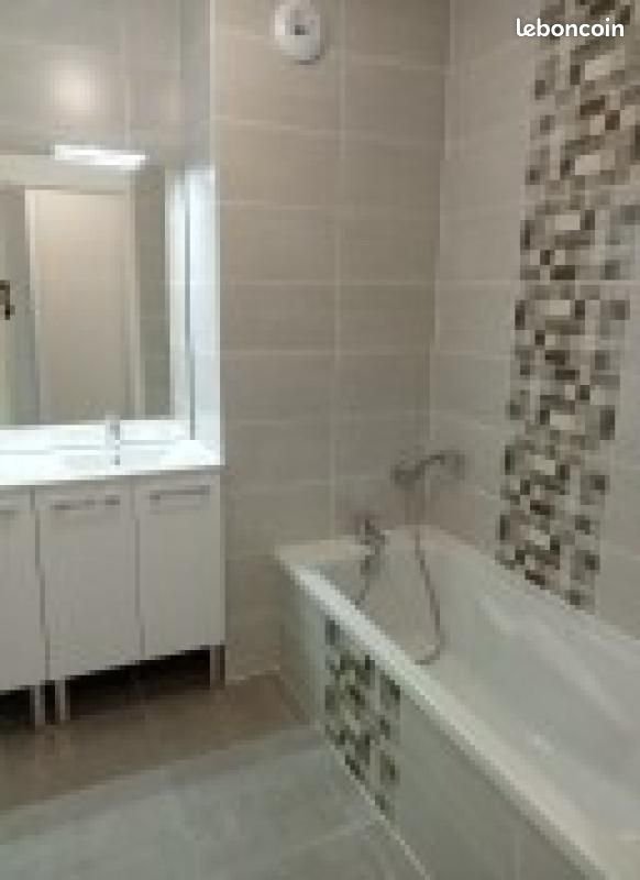 Appartement à louer, 84m², Belleville
