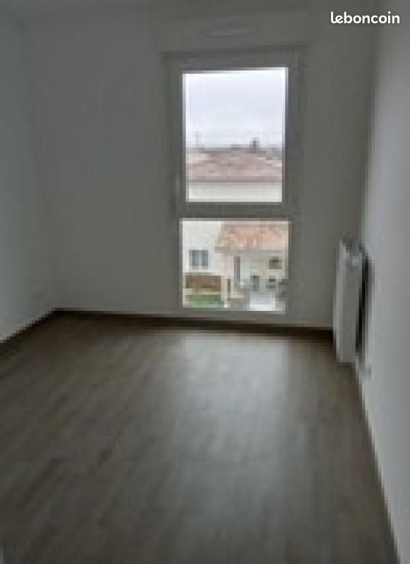 Appartement à louer, 84m², Belleville