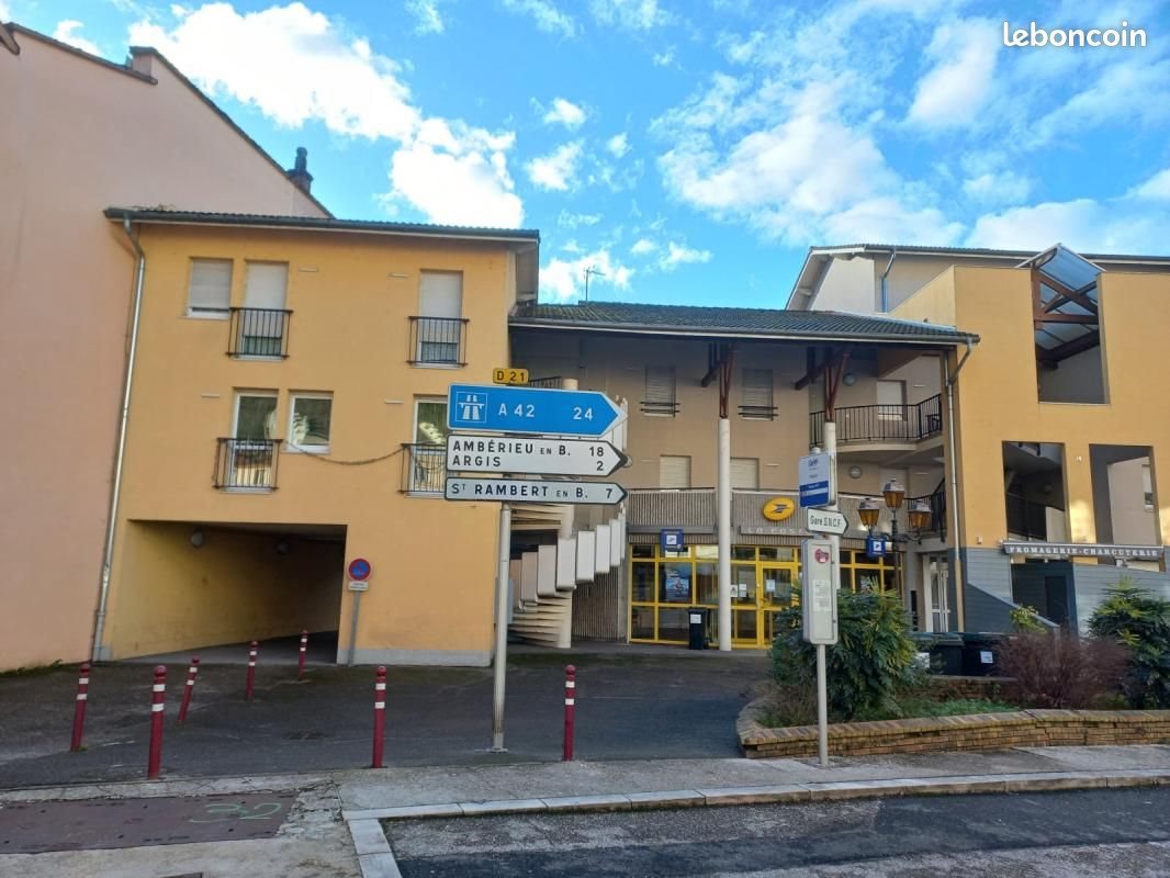 Appartement à louer, 69m², Tenay