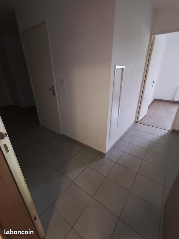 Appartement à louer, 89m², Montrevel-en-Bresse