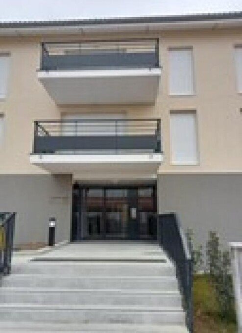 Appartement à louer, 71m², Belleville