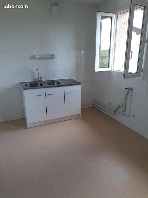 Appartement à louer, 68m², Fleurie