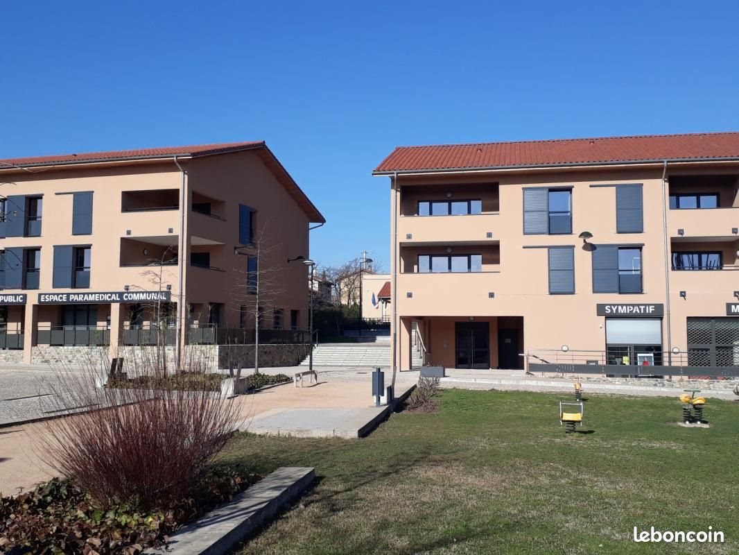 Appartement à louer, 83m², Odenas