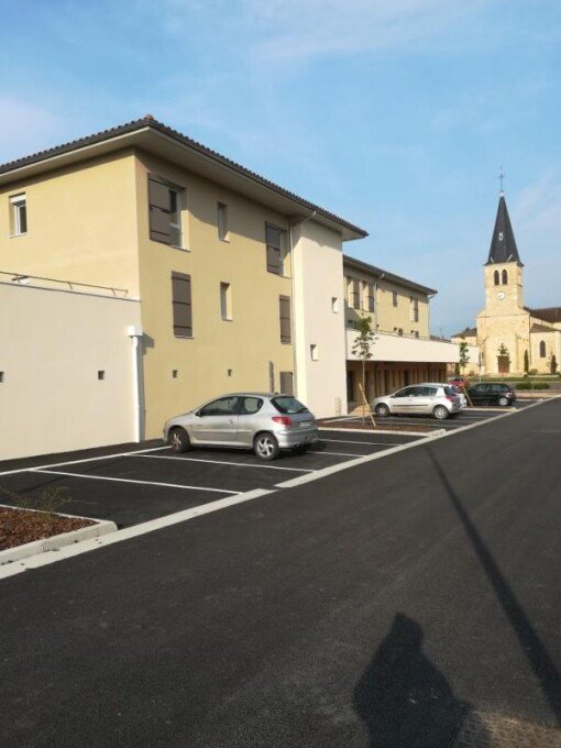 Appartement à louer, 74m², Grièges