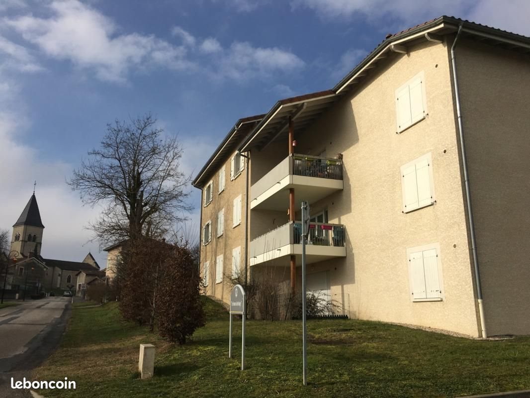 Appartement à louer, 70m², Saint-Paul-de-Varax