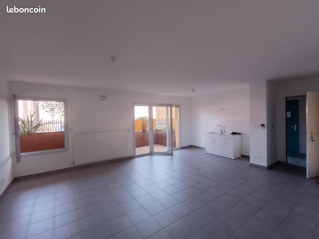 Appartement à louer, 56m², Belleville