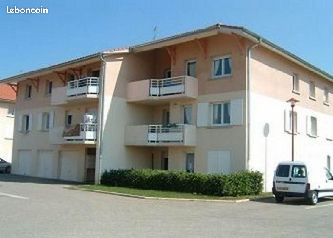 Appartement à louer, 68m², Izernore