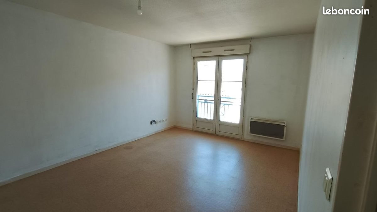 Appartement à louer, 50m², Saint-Trivier-sur-Moignans