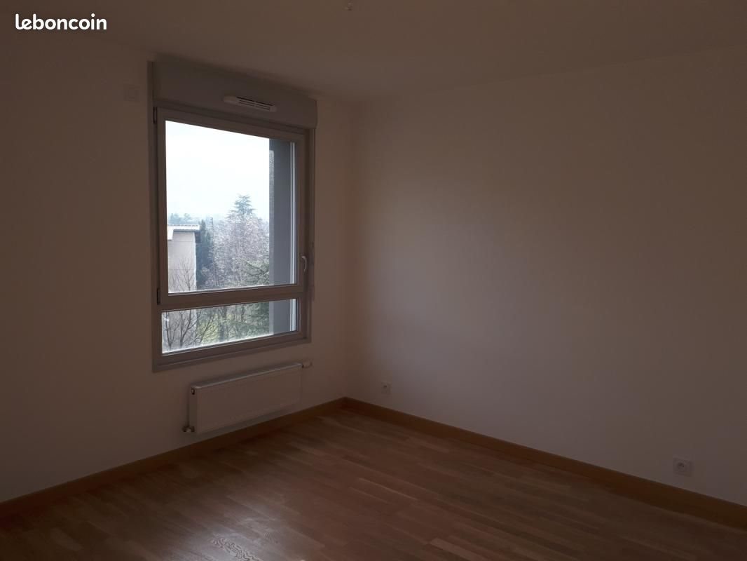 Appartement à louer, 75m², Albertville
